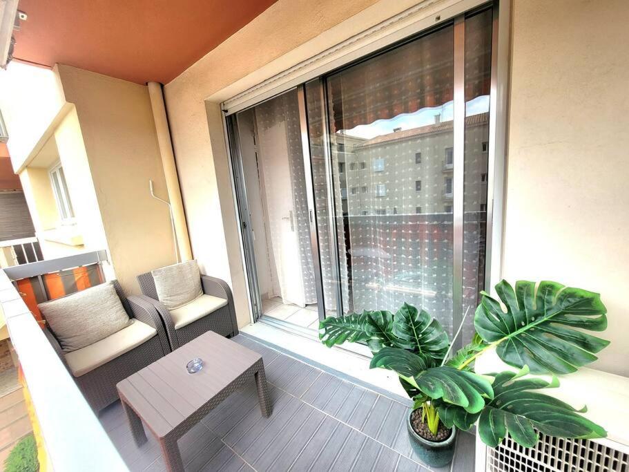 Studio Lucia - Vue Mer แซงเตกูลฟ์ ภายนอก รูปภาพ
